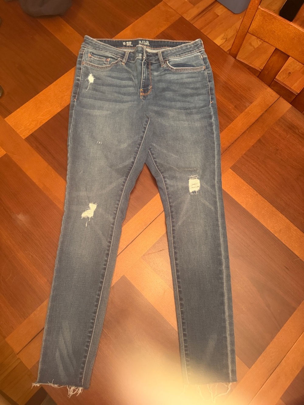 a.n.a Women's Skinny Distressed Jeans - Blue